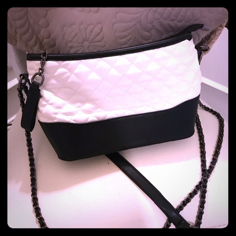 Gabrielle Amazing crossbody ❤️